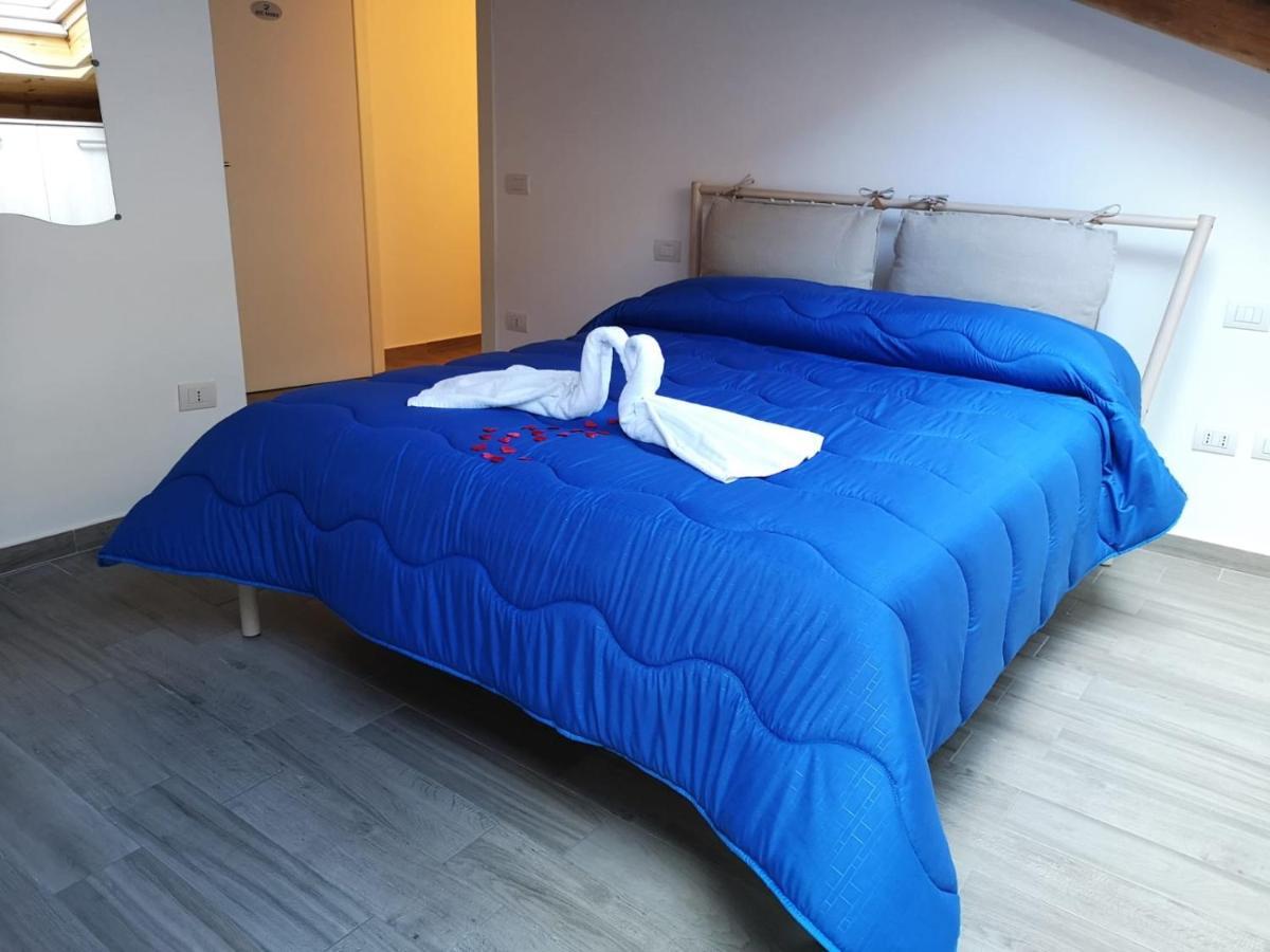 נאפולי Cuore Partenopeo B&B מראה חיצוני תמונה