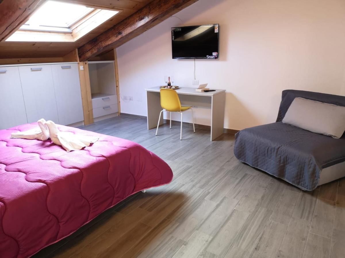 נאפולי Cuore Partenopeo B&B מראה חיצוני תמונה